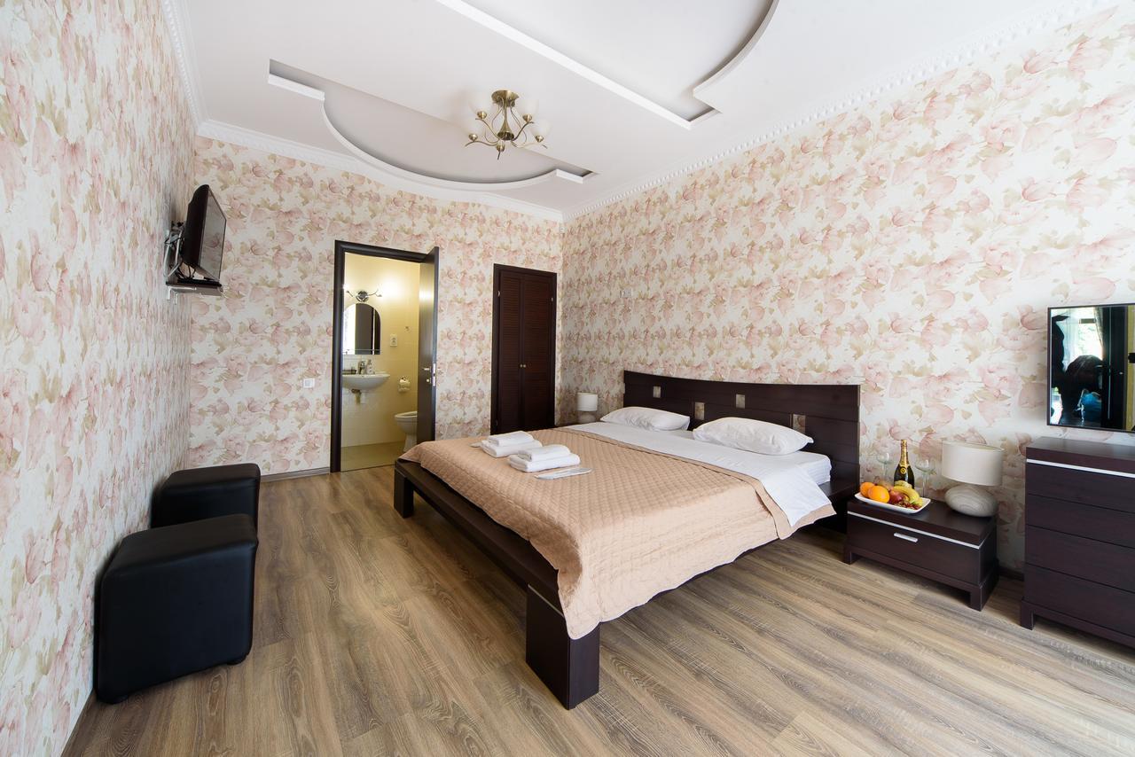 Hotel Fusion Odessa Exterior foto